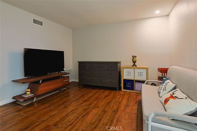 17614 Graystone, Cerritos, CA 90703