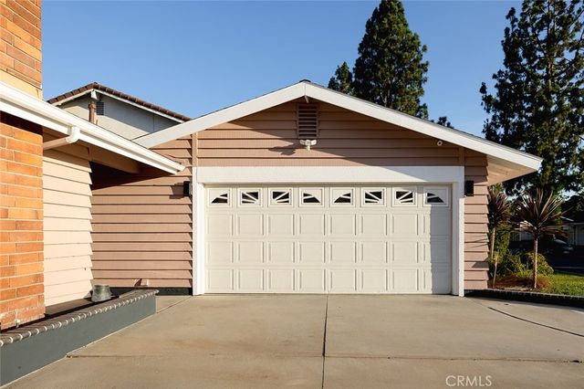 17614 Graystone, Cerritos, CA 90703