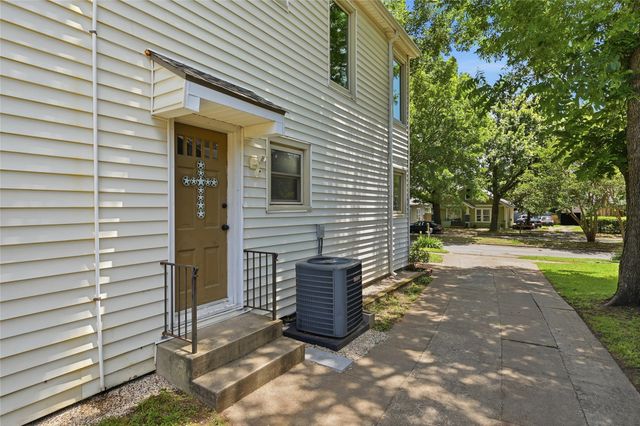 1325 W Main Street, Denison, TX 75020
