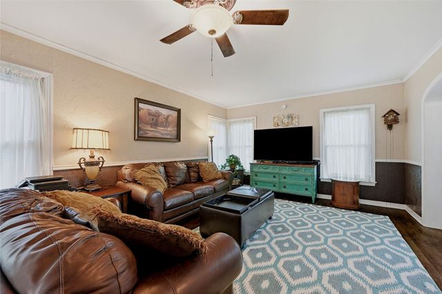 1325 W Main Street, Denison, TX 75020