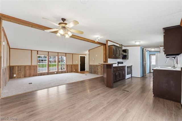 62 Thomas Boulevard NW, Massillon, OH 44647