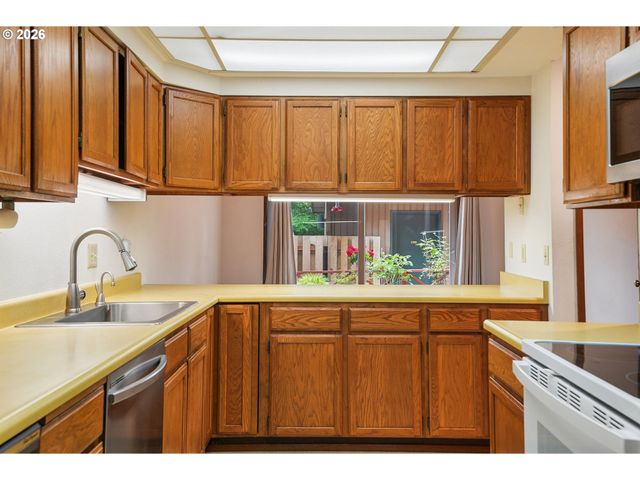 3262 Se 153RD Ave, Portland, OR 97236