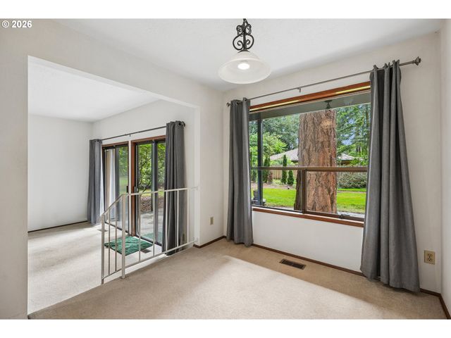 3262 Se 153RD Ave, Portland, OR 97236
