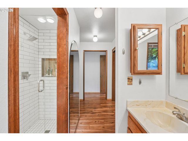 3262 Se 153RD Ave, Portland, OR 97236