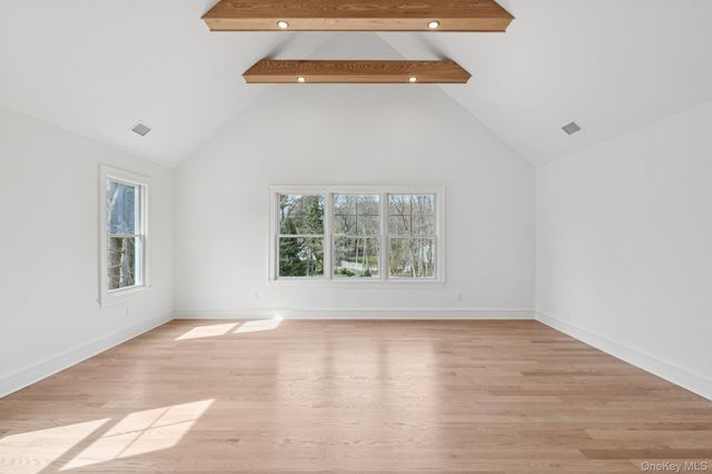 17 Cedar Lane, East Patchogue, NY 11772