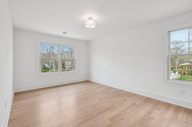 17 Cedar Lane, East Patchogue, NY 11772