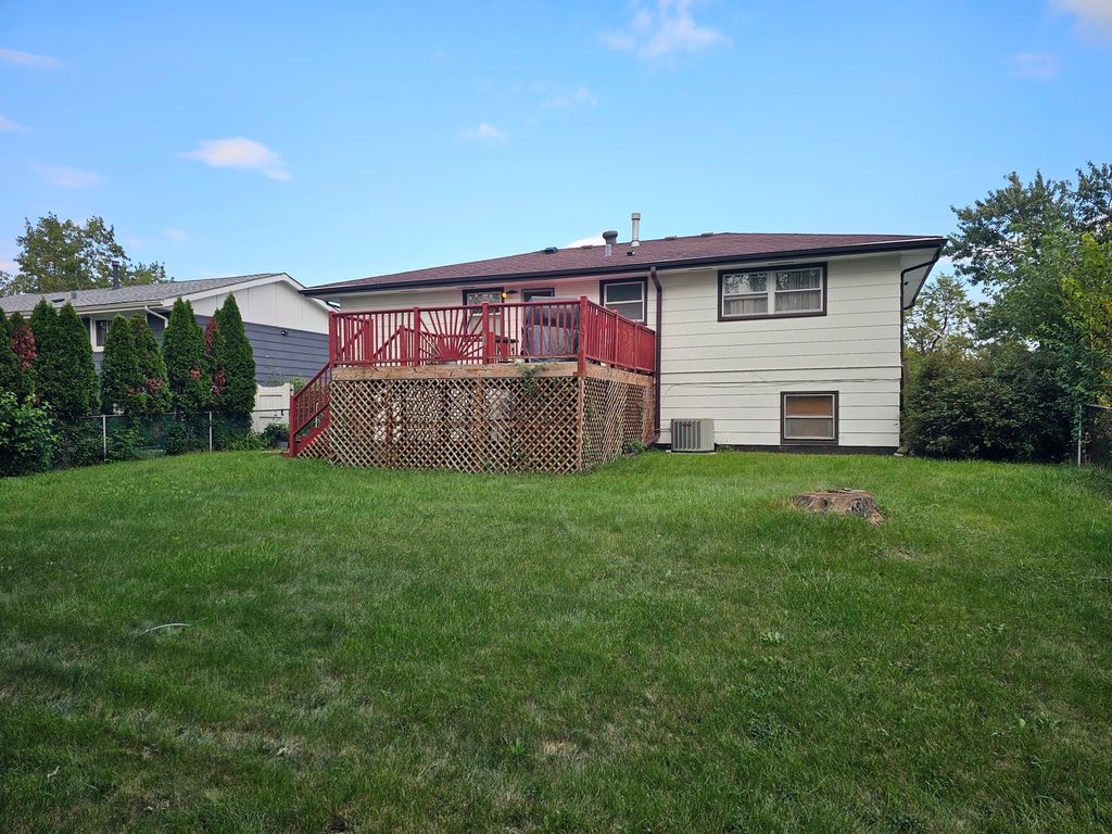 17010 Elm Drive, Hazel Crest, IL 60429 — photo 2
