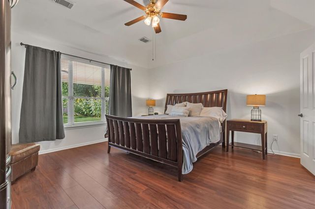 130 Clover Leaf CV, Buda, TX 78610