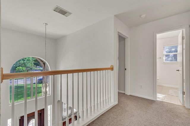 130 Clover Leaf CV, Buda, TX 78610