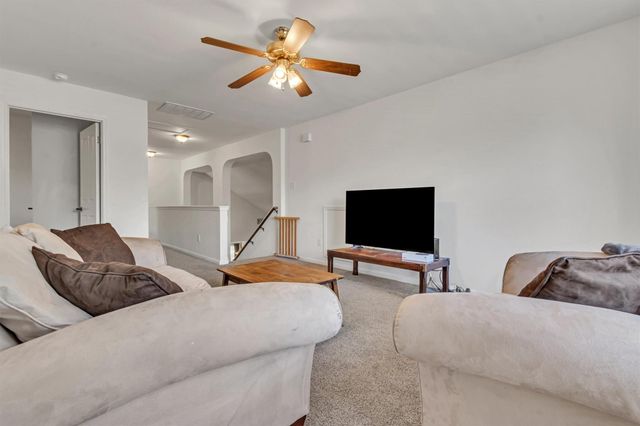 130 Clover Leaf CV, Buda, TX 78610