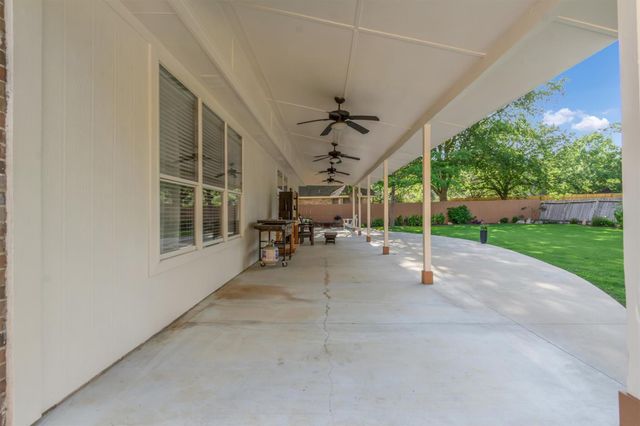 130 Clover Leaf CV, Buda, TX 78610