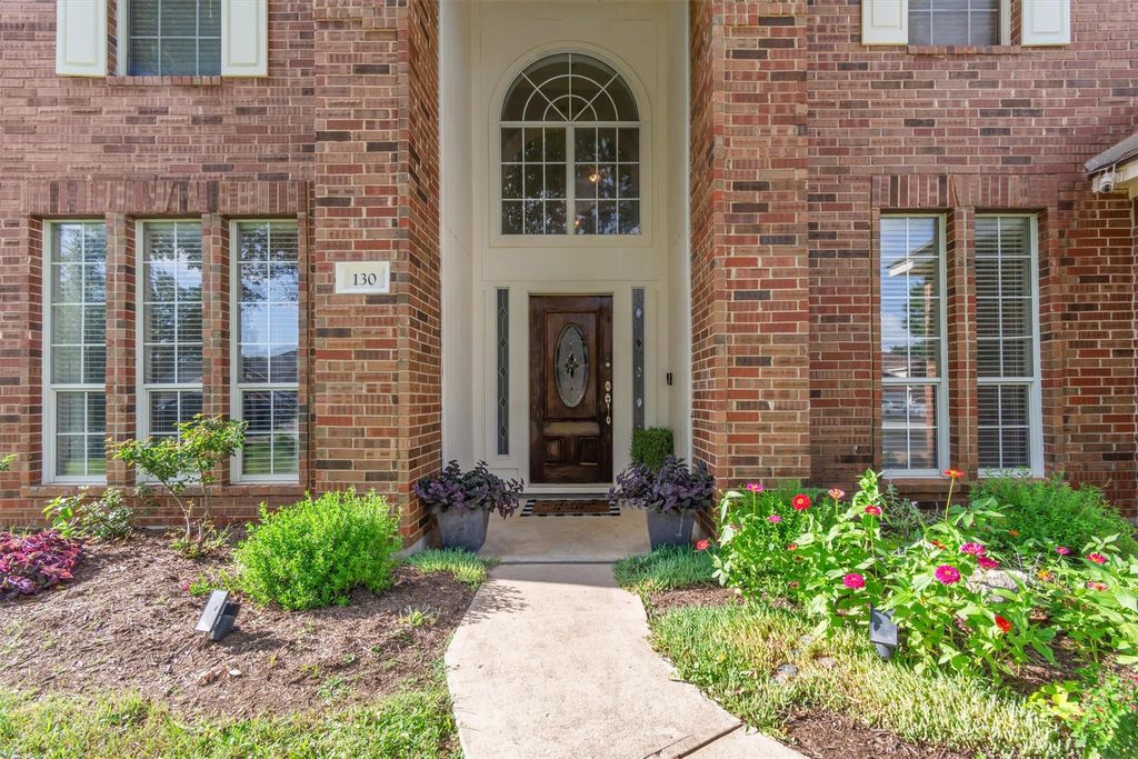 130 Clover Leaf CV, Buda, TX 78610