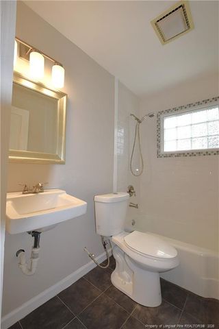 2015 Harlee Street, Fayetteville, NC 28303