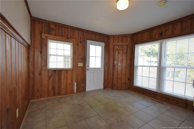 2015 Harlee Street, Fayetteville, NC 28303