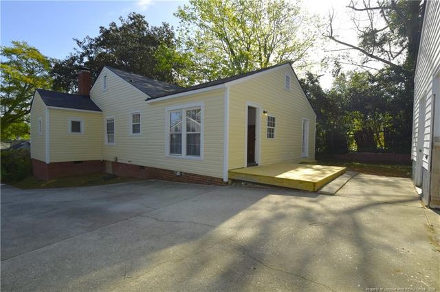 2015 Harlee Street, Fayetteville, NC 28303