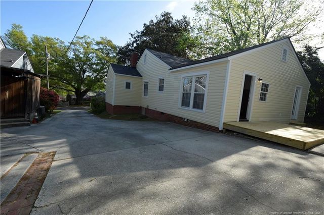 2015 Harlee Street, Fayetteville, NC 28303