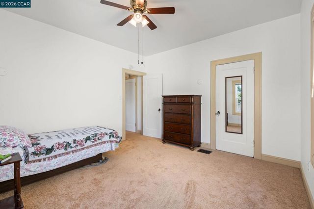 272 W 10Th St, Pittsburg, CA 94565