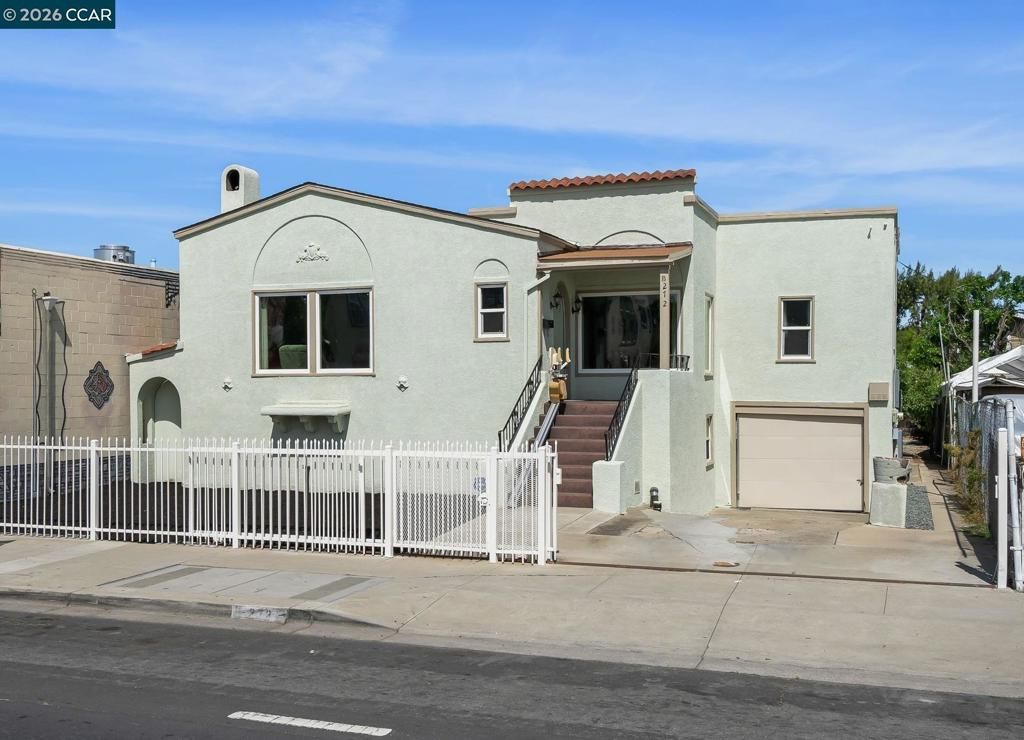 272 W 10Th St, Pittsburg, CA 94565