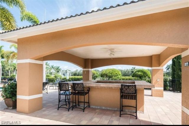 1875 Florida Club DR 7112, Naples, FL 34112