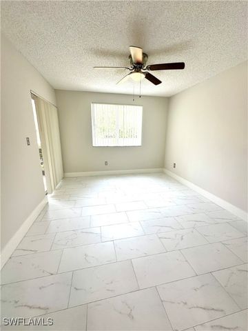 1875 Florida Club DR 7112, Naples, FL 34112