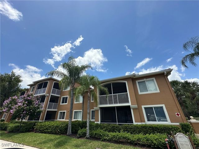1875 Florida Club DR 7112, Naples, FL 34112