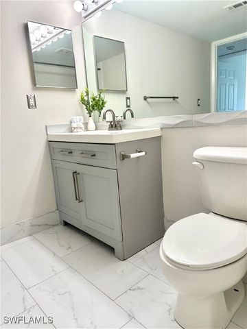 1875 Florida Club DR 7112, Naples, FL 34112