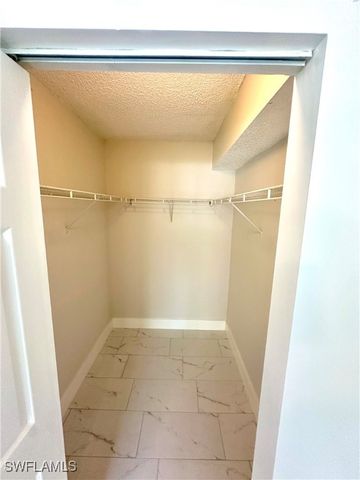 1875 Florida Club DR 7112, Naples, FL 34112