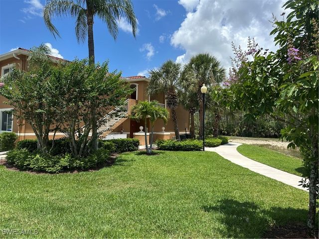 1875 Florida Club DR 7112, Naples, FL 34112