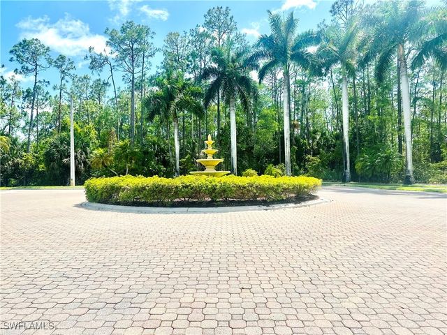 1875 Florida Club DR 7112, Naples, FL 34112
