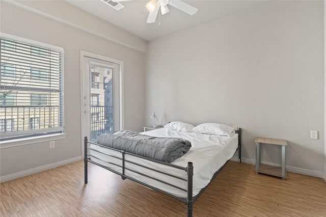2515 Pearl ST 203, Austin, TX 78705