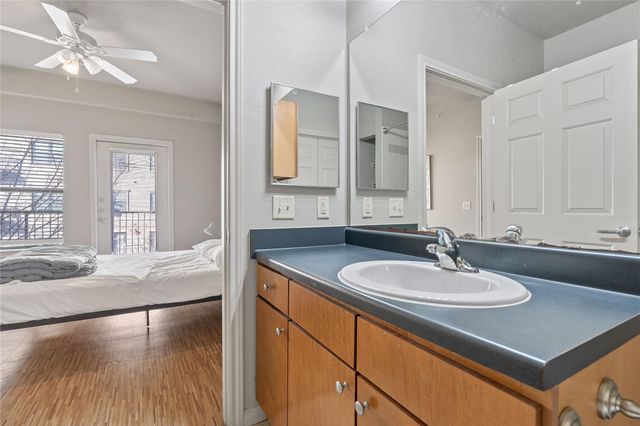 2515 Pearl ST 203, Austin, TX 78705