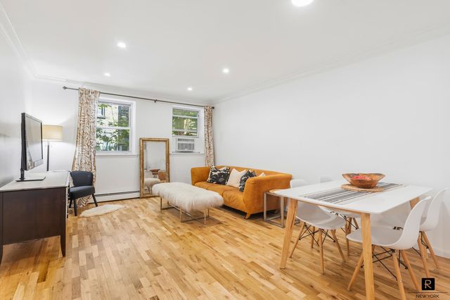 319 E 105th St Apt 2D, New York City, NY 10029