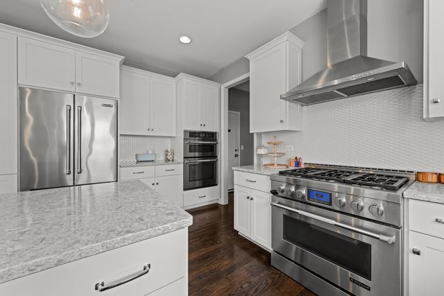 13112 Wildwood Place, Plainfield, IL 60585