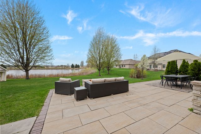 13112 Wildwood Place, Plainfield, IL 60585