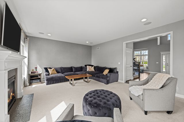 13112 Wildwood Place, Plainfield, IL 60585