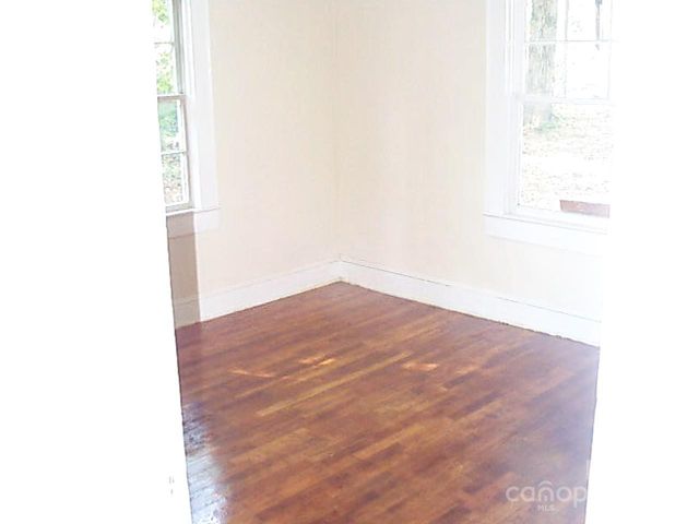 655 Bradford Drive, Charlotte, NC 28208