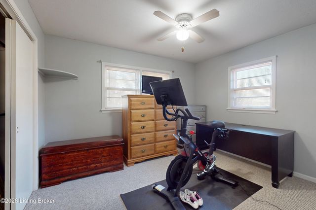 5913 Leon Way, Louisville, KY 40214