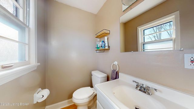 5913 Leon Way, Louisville, KY 40214