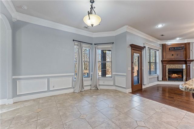 1020 Hunters Pointe, Bentonville, AR 72713