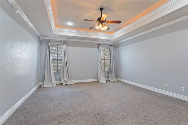 1020 Hunters Pointe, Bentonville, AR 72713