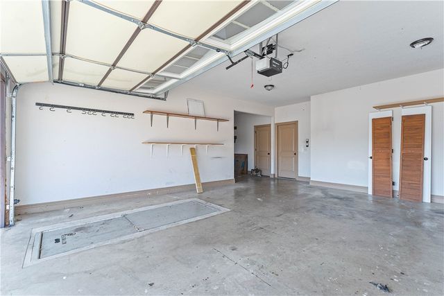 1020 Hunters Pointe, Bentonville, AR 72713