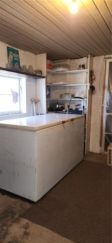 6 Simms Street, Louisburg, KS 66053