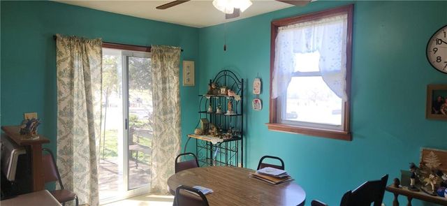 6 Simms Street, Louisburg, KS 66053