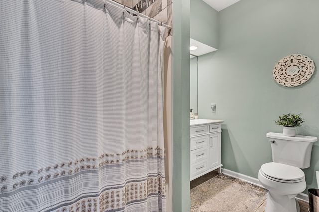 2245 Thomason LN, Goodview, VA 24095