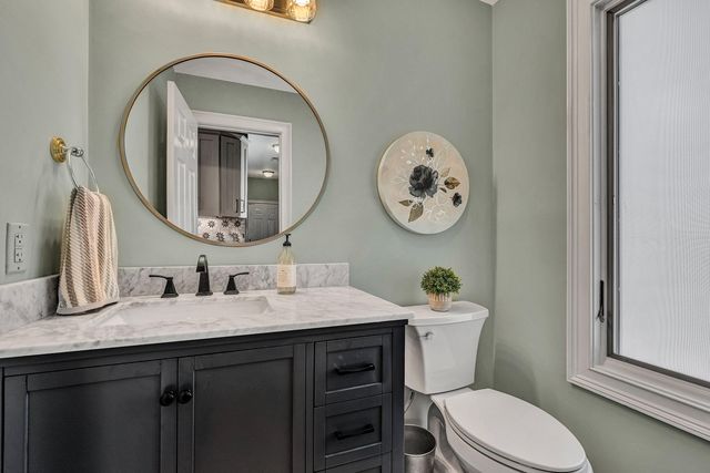 2245 Thomason LN, Goodview, VA 24095
