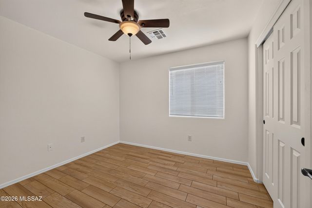 6512 W Swan Falls Way, Tucson, AZ 85757