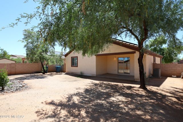 6512 W Swan Falls Way, Tucson, AZ 85757