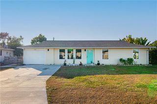 2022 NE 10th PL, Cape Coral, FL 33909
