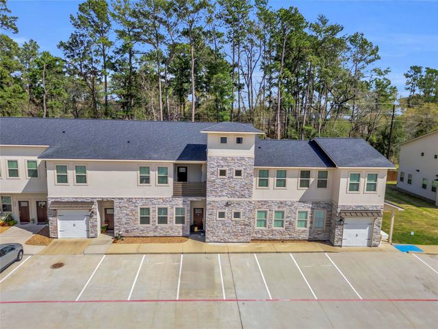 504 Nursery 2210, The Woodlands, TX 77380