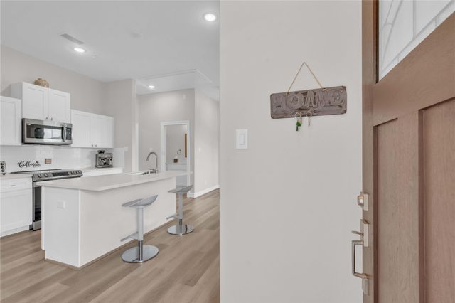 504 Nursery 2210, The Woodlands, TX 77380